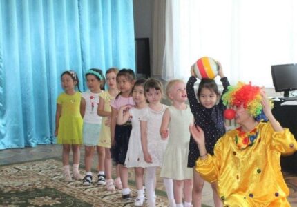 Голубой парус